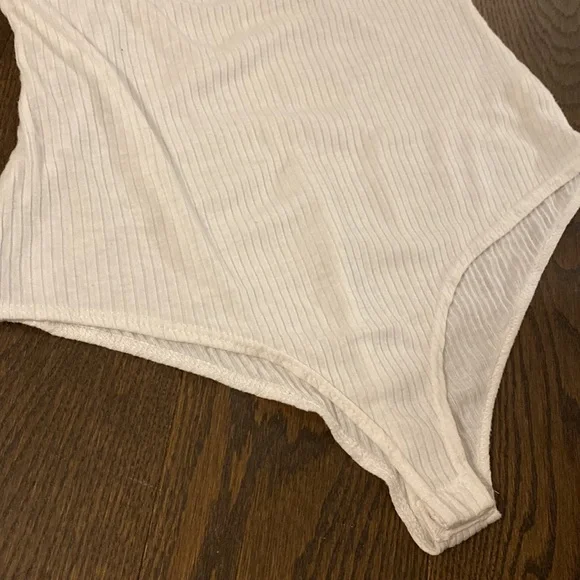 Charlotte Russe Solid White Ribbed Bodysuit - Picture 7 of 11